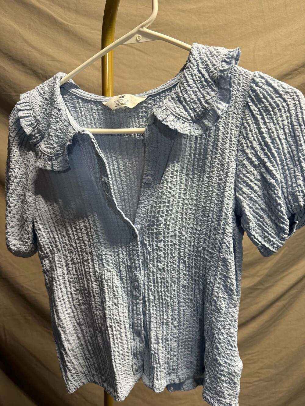 H&M Girls Light Blue Crinkled Short-Sleeve Button-Down Shirt with Ruffle Peter P